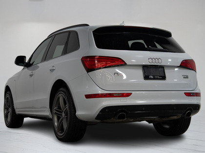 used 2017 Audi Q5 car, priced at $16,900