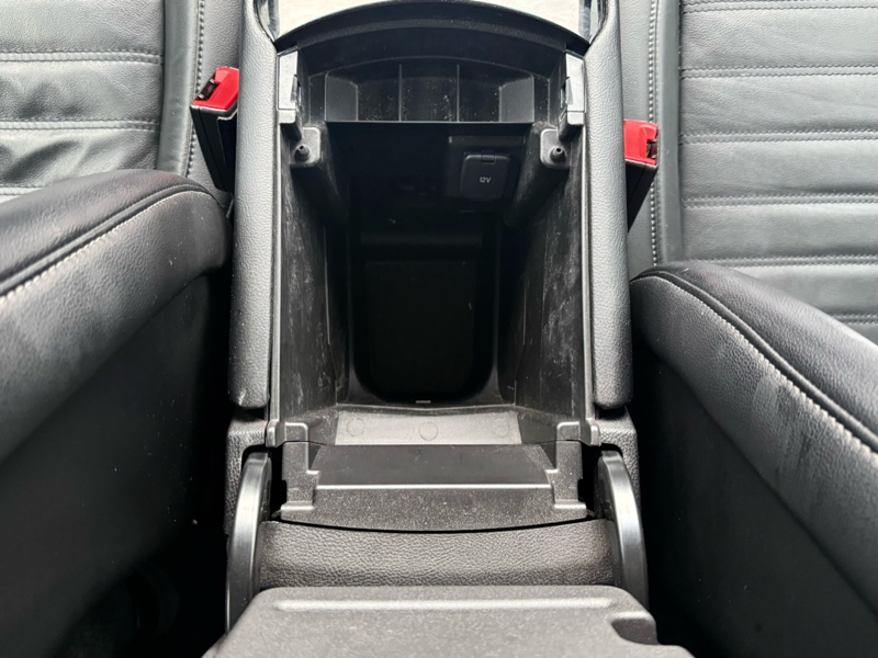 2018 Ford Edge - Gallery image 32