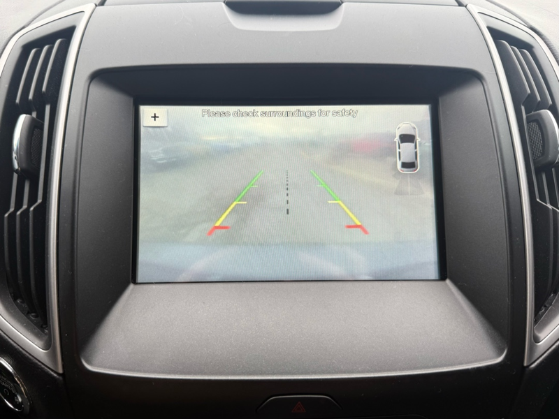 2018 Ford Edge - Gallery image 21