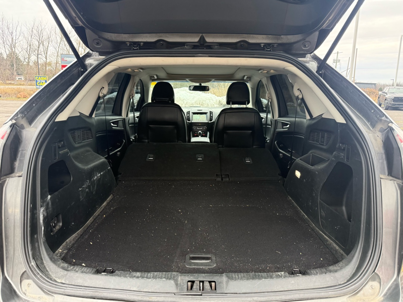 2018 Ford Edge - Gallery image 34