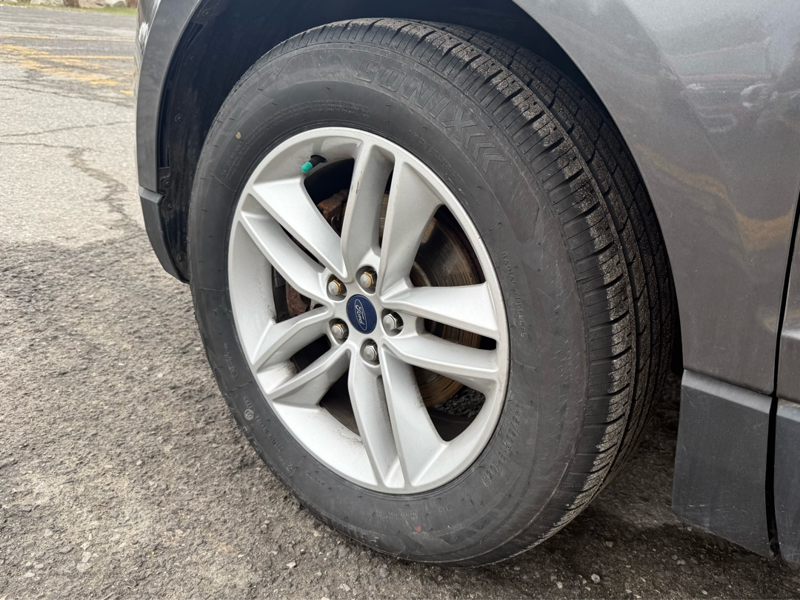 2018 Ford Edge - Gallery image 7