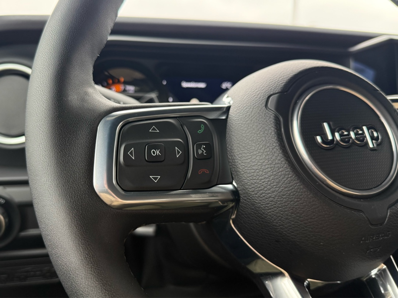 2025 Jeep Wrangler 4-Door - Gallery image 15