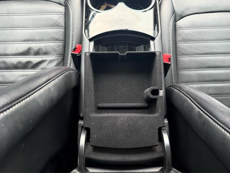 2018 Ford Edge - Gallery image 31