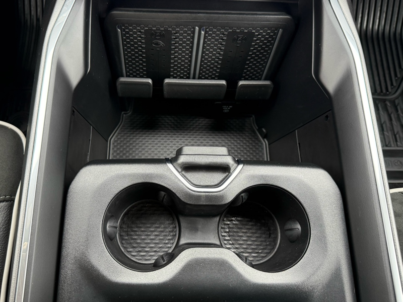 2025 RAM Ram 1500 - Gallery image 24