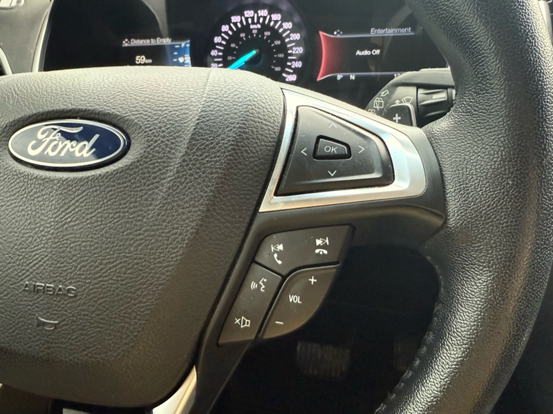 2018 Ford Edge - Gallery image 16