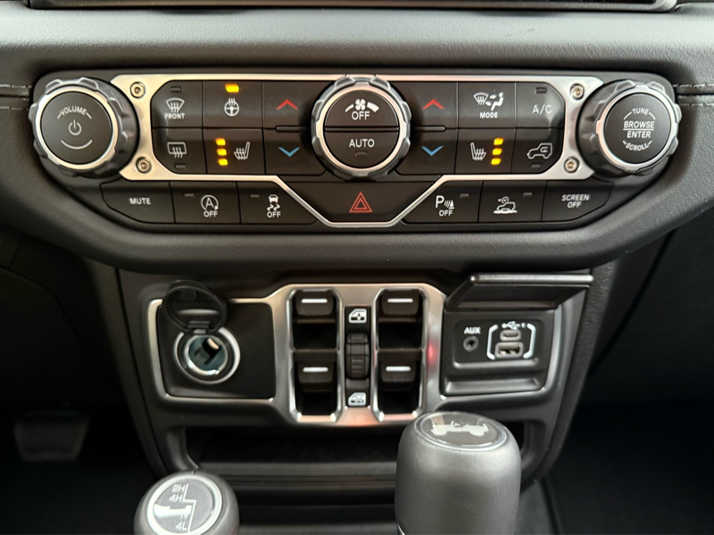 2025 Jeep Wrangler 4-Door - Gallery image 21