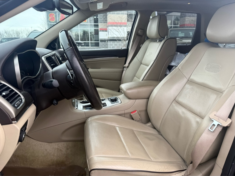 2017 Jeep Grand Cherokee - Gallery image 11