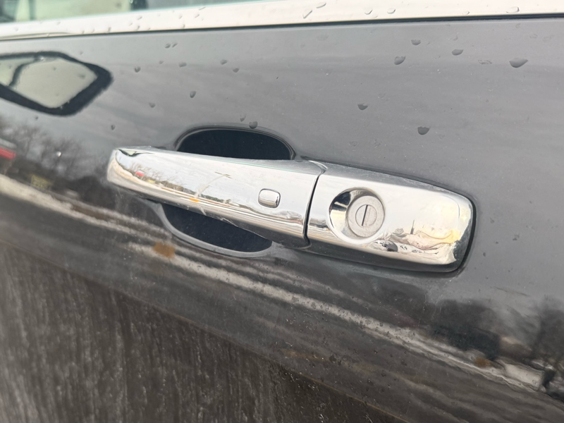 2017 Jeep Grand Cherokee - Gallery image 8