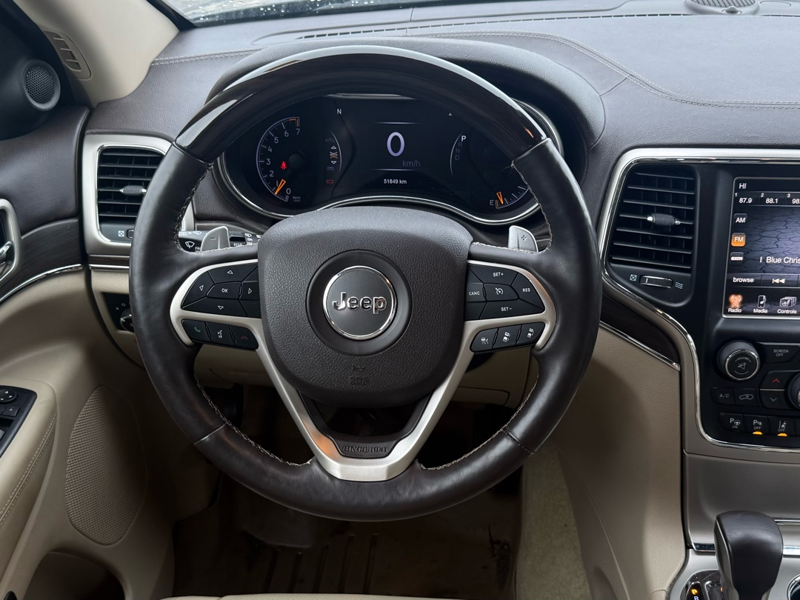 2017 Jeep Grand Cherokee - Gallery image 2