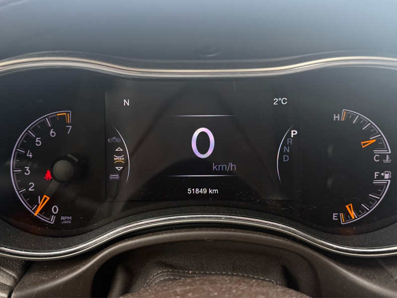 2017 Jeep Grand Cherokee - Gallery image 16