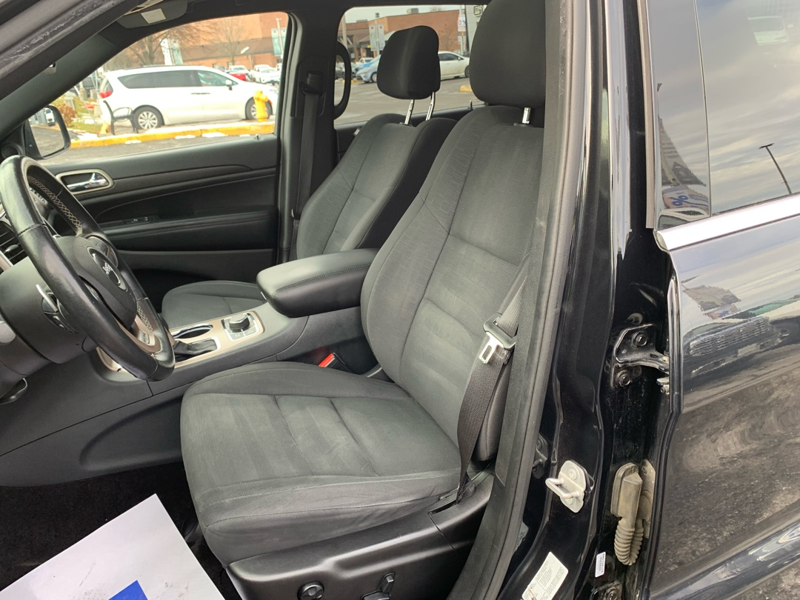 2016 Jeep Grand Cherokee - Gallery image 12