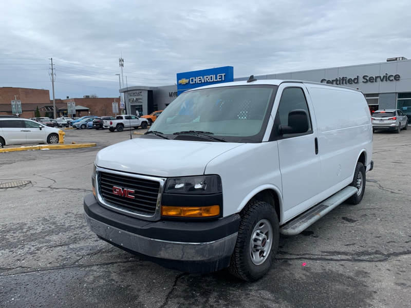 2023 GMC Savana Cargo 1WT