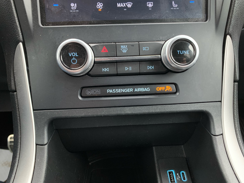 2022 Ford Edge - Gallery image 24