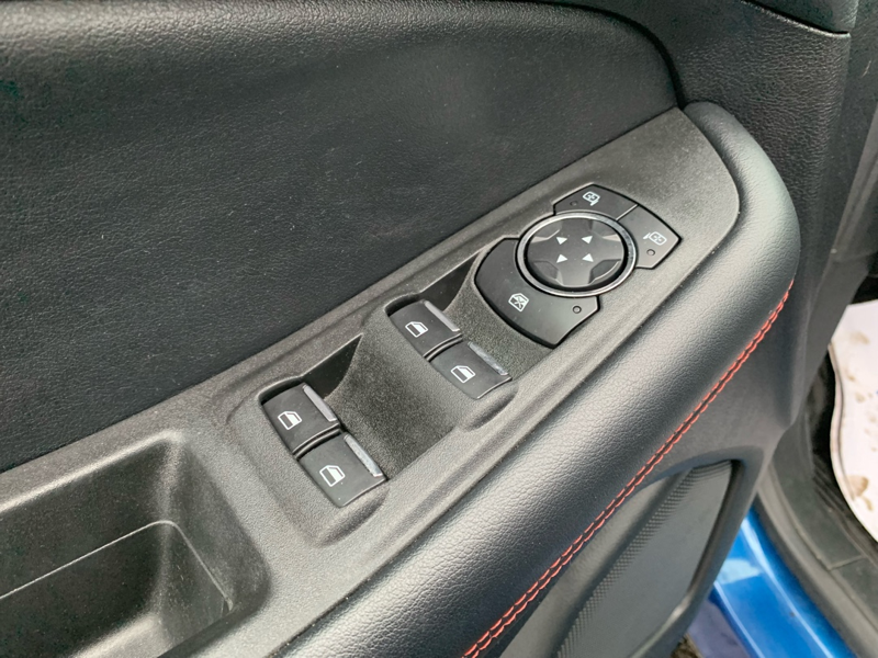 2022 Ford Edge - Gallery image 16