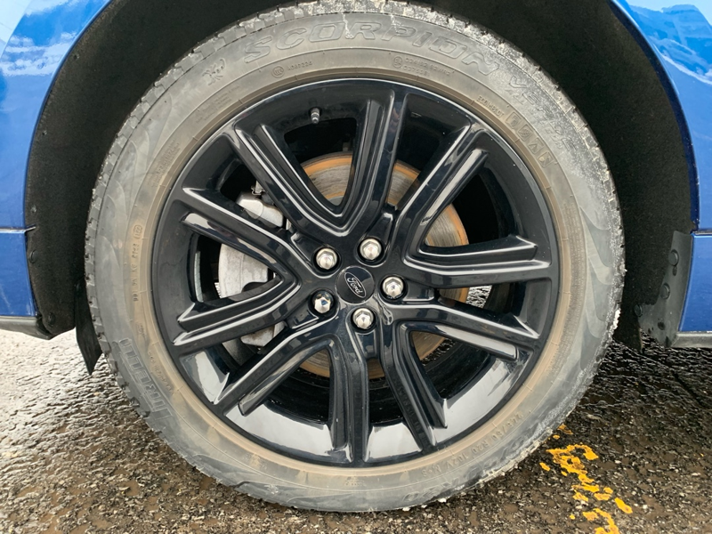 2022 Ford Edge - Gallery image 8