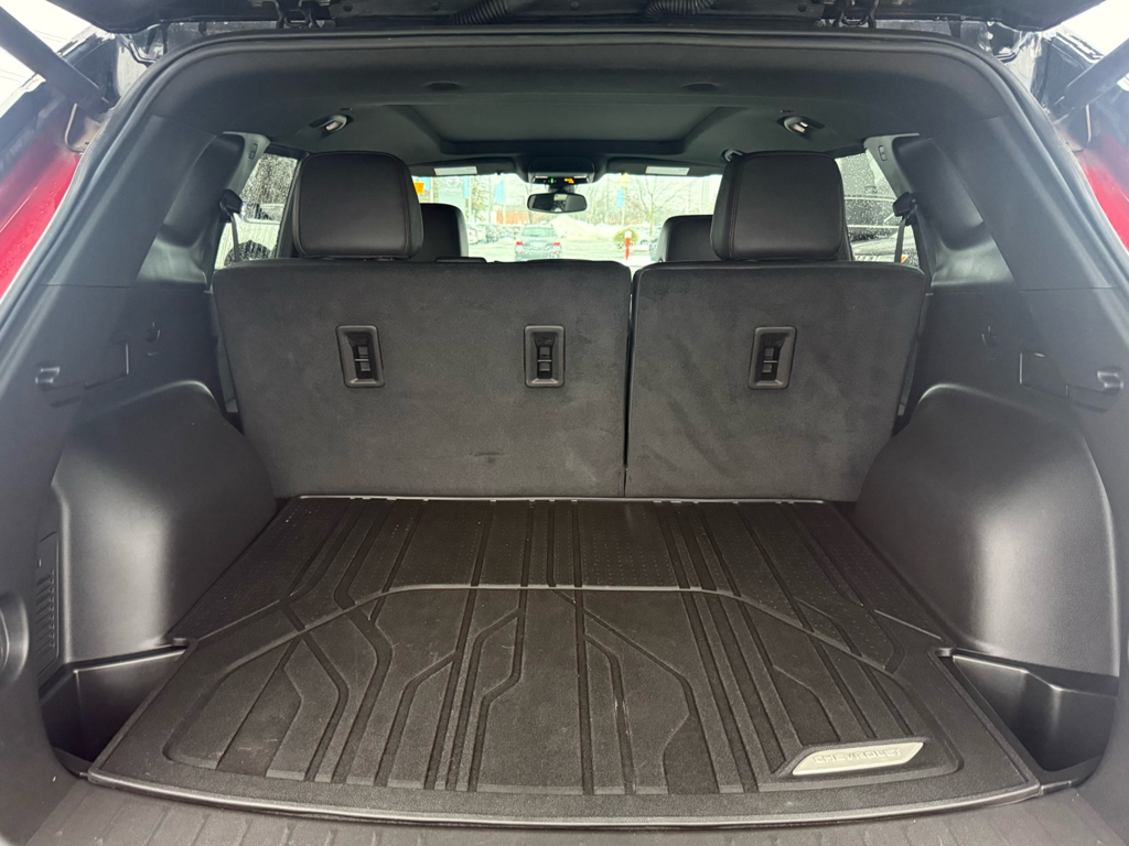 2025 Chevrolet Blazer - Gallery image 32