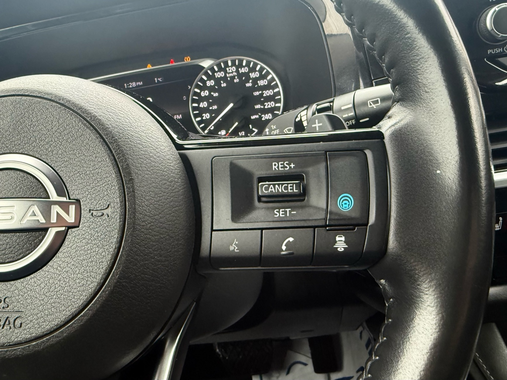 2022 Nissan Pathfinder - Gallery image 15