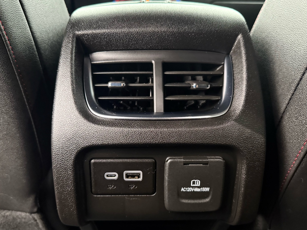 2025 Chevrolet Blazer - Gallery image 31