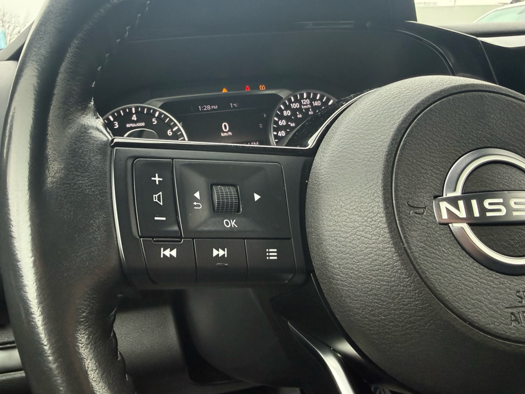 2022 Nissan Pathfinder - Gallery image 14