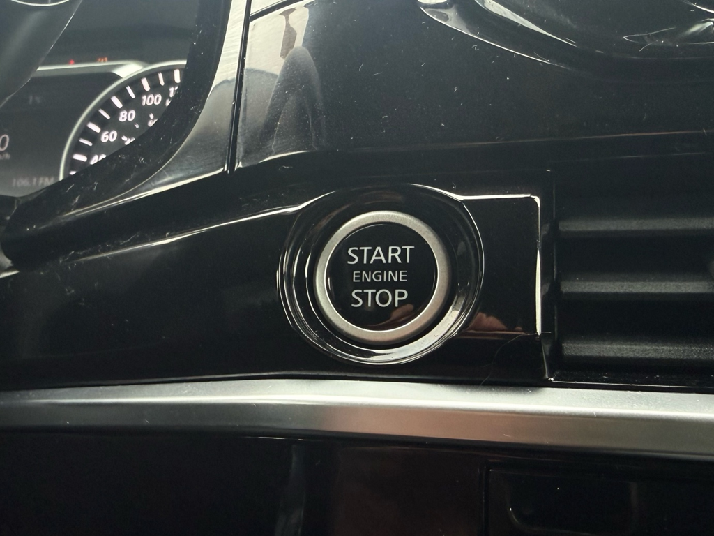 2022 Nissan Pathfinder - Gallery image 17