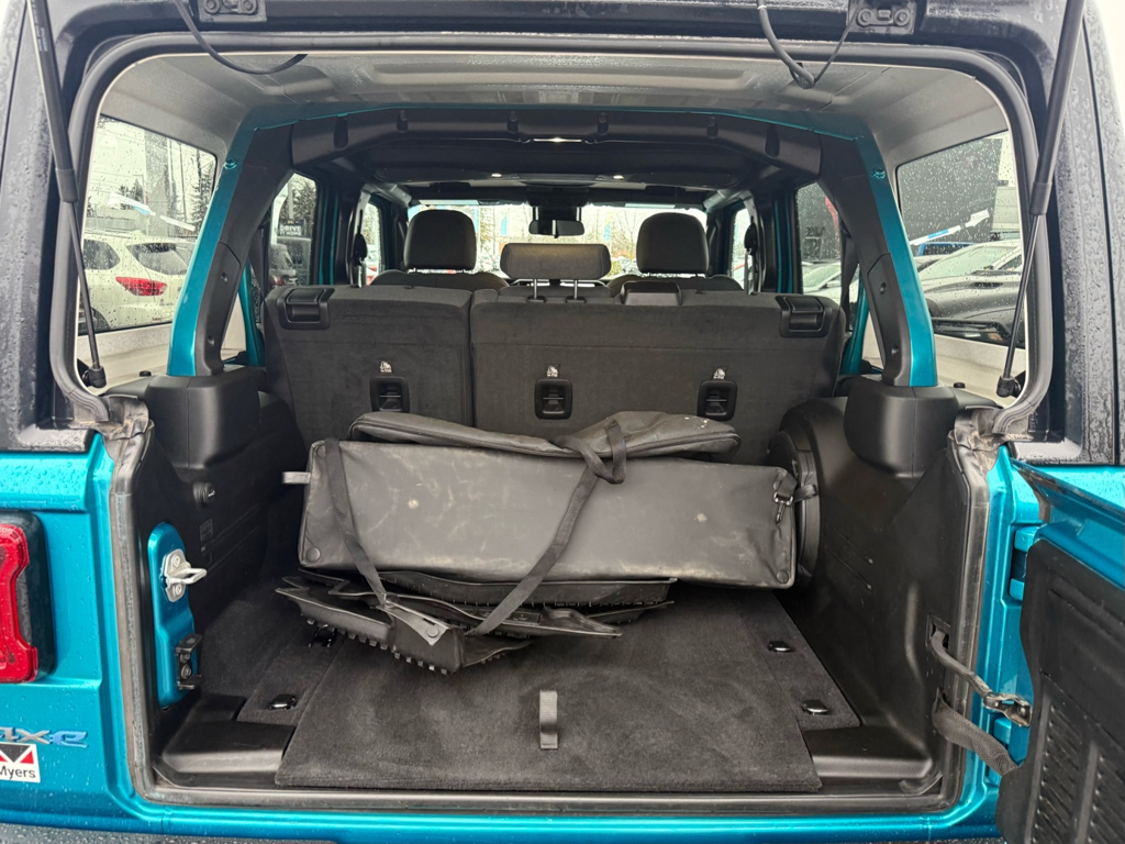 2024 Jeep Wrangler 4xe - Gallery image 31