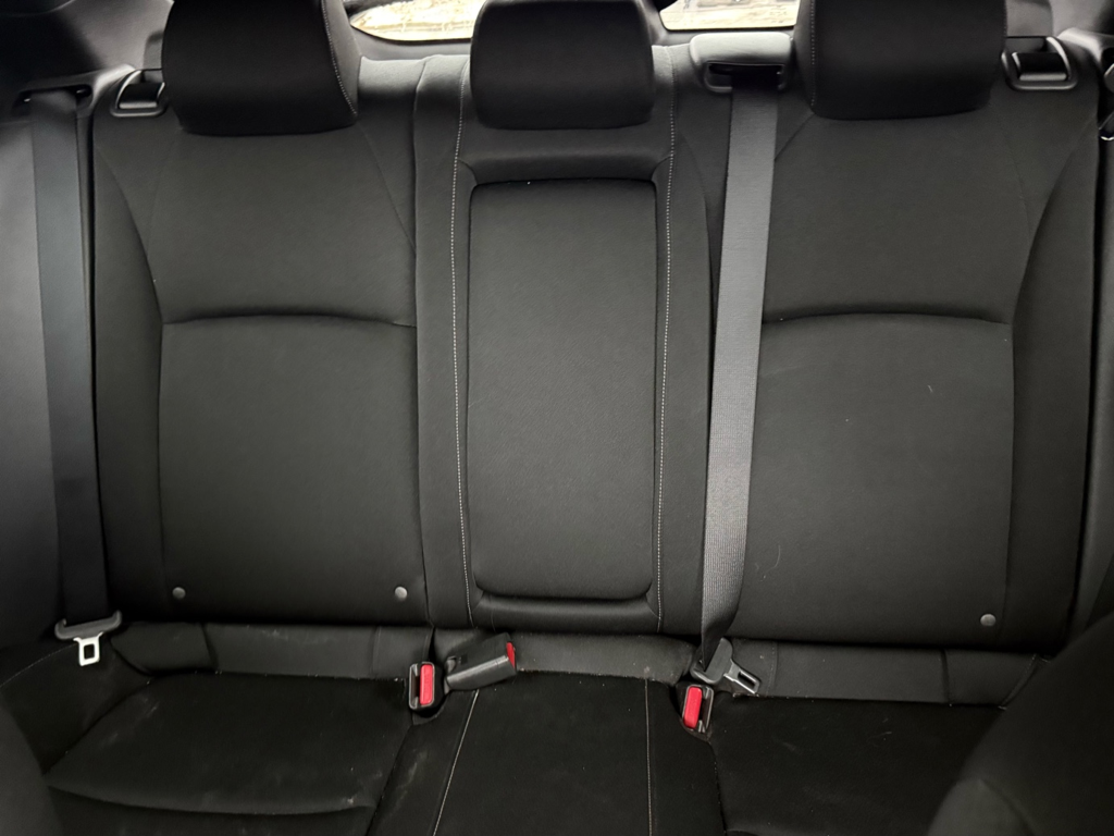 2017 Honda Civic Hatchback - Gallery image 23