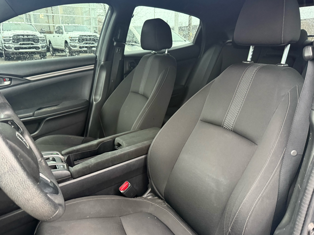 2017 Honda Civic Hatchback - Gallery image 11