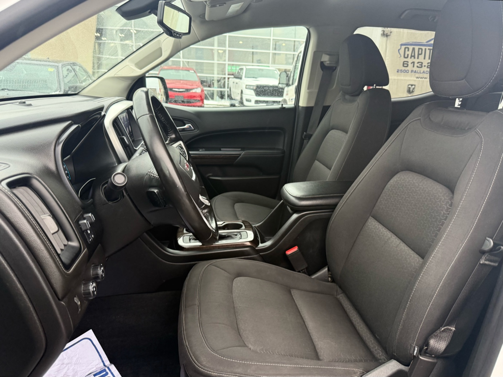 2020 GMC Canyon - Gallery image 13