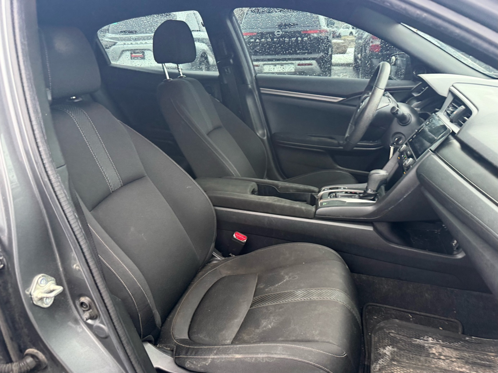 2017 Honda Civic Hatchback - Gallery image 21