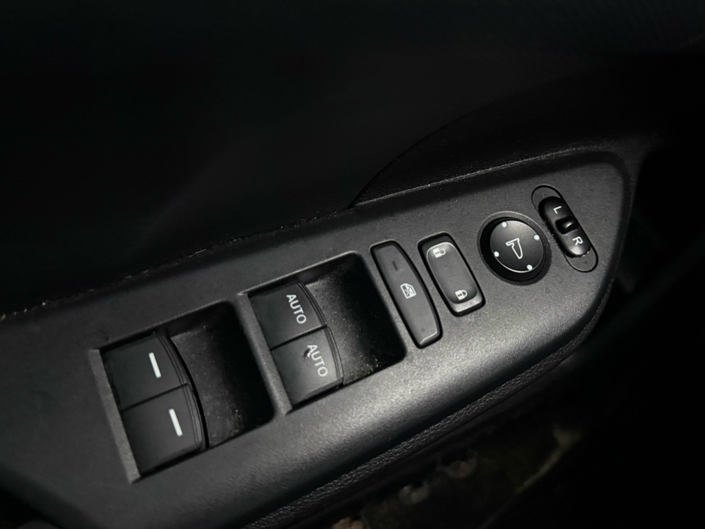 2017 Honda Civic Hatchback - Gallery image 10