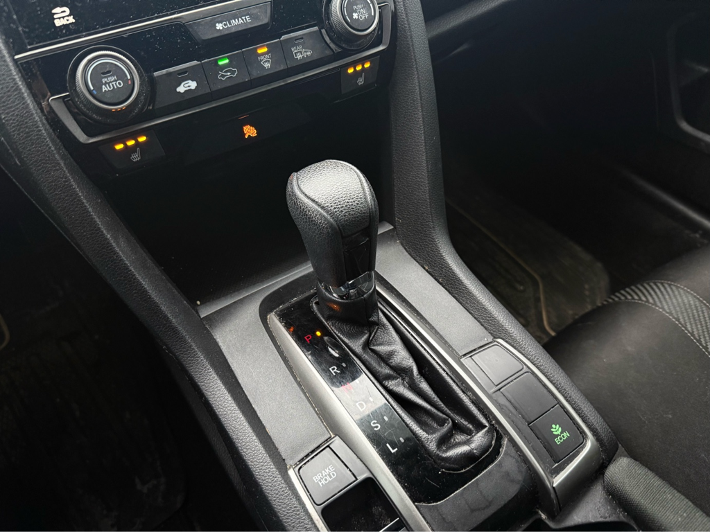 2017 Honda Civic Hatchback - Gallery image 20