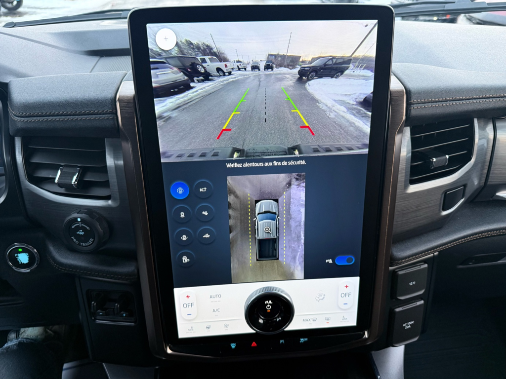 2023 Ford F-150 Lightning - Gallery image 21