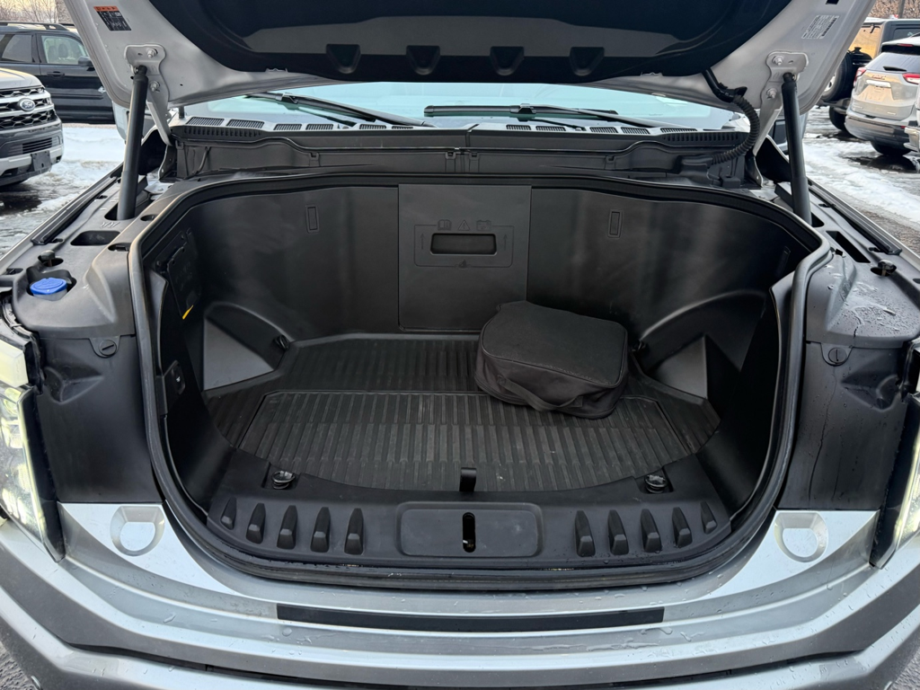 2023 Ford F-150 Lightning - Gallery image 31
