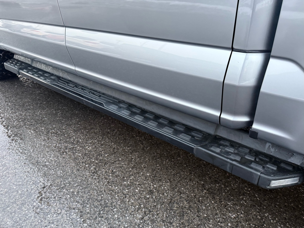 2023 Ford F-150 Lightning - Gallery image 9