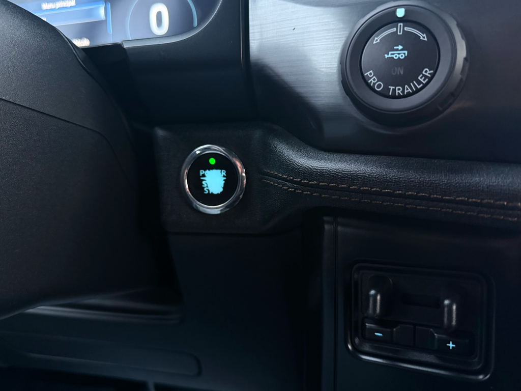 2023 Ford F-150 Lightning - Gallery image 19