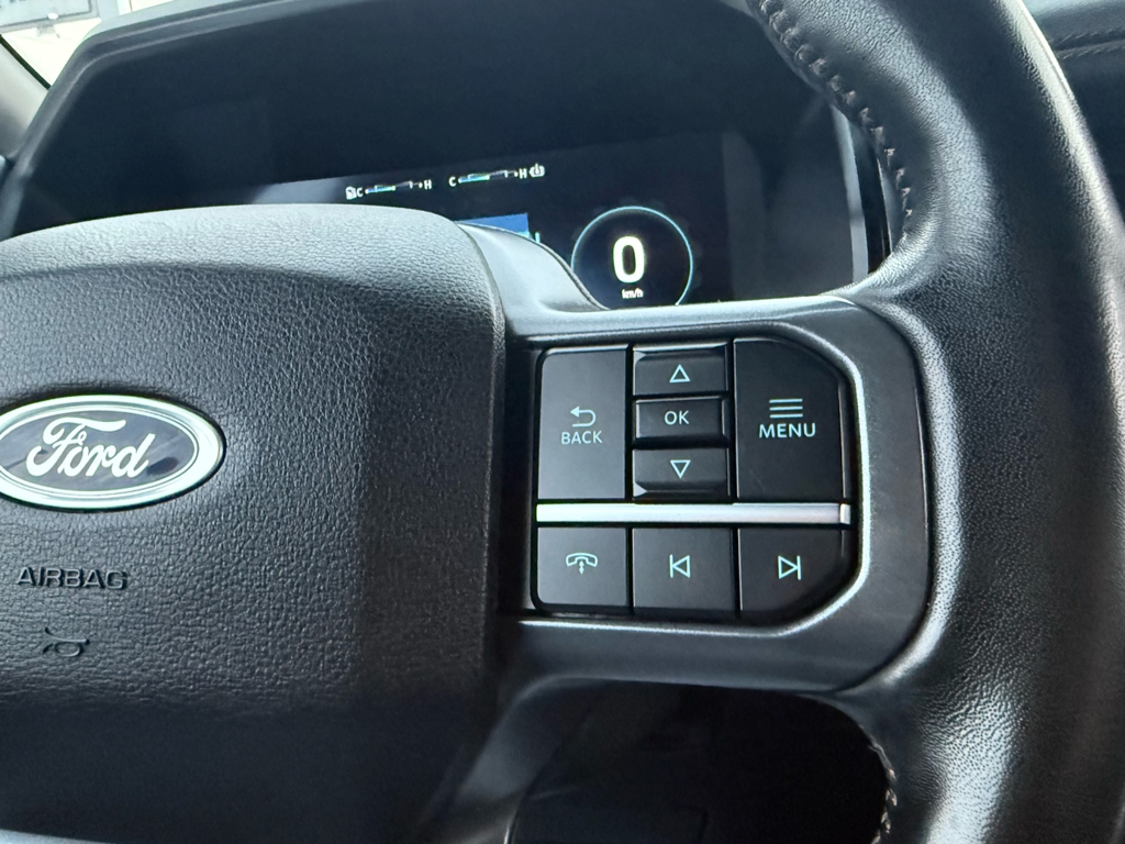 2023 Ford F-150 Lightning - Gallery image 17