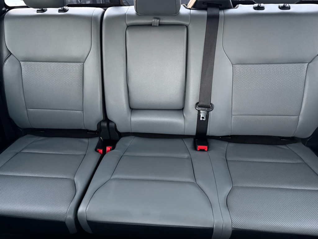 2023 Ford F-150 Lightning - Gallery image 25