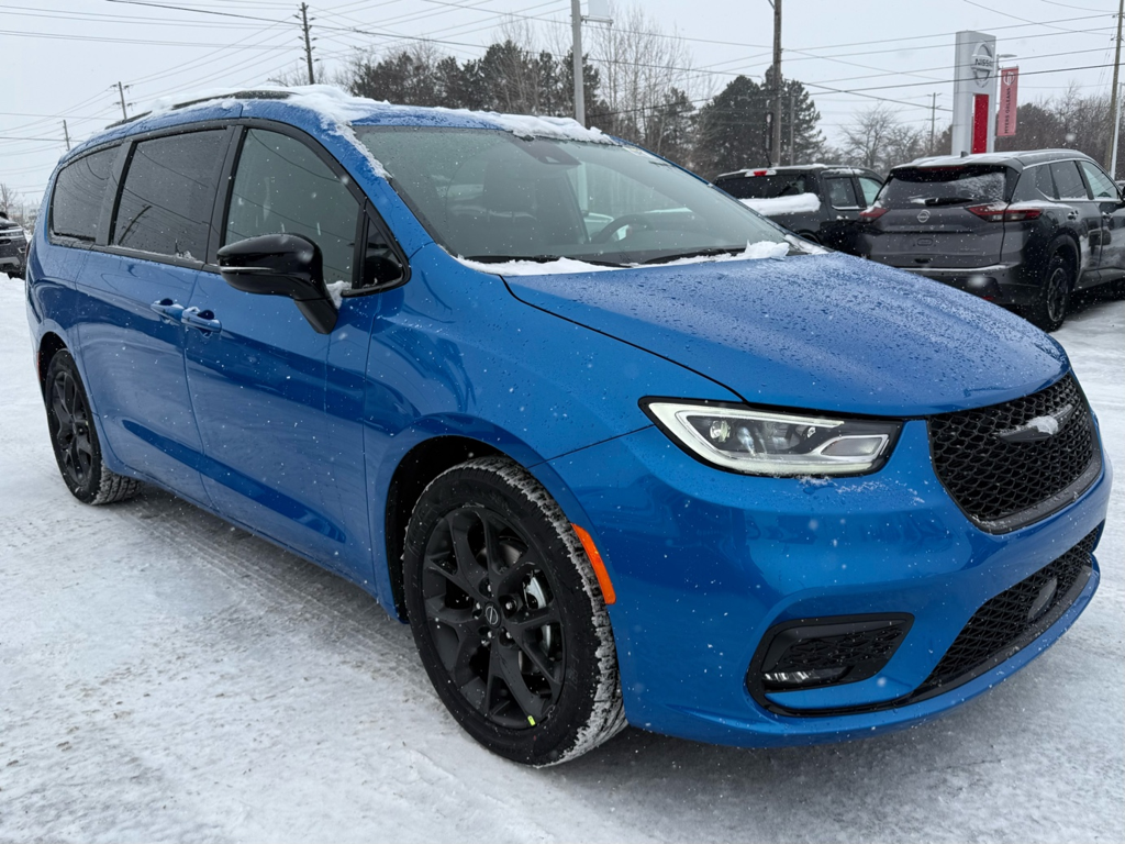 2026 Chrysler Pacifica