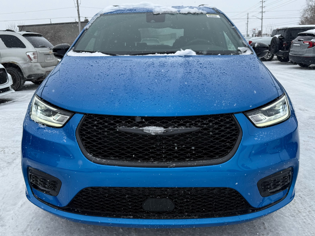 2026 Chrysler Pacifica