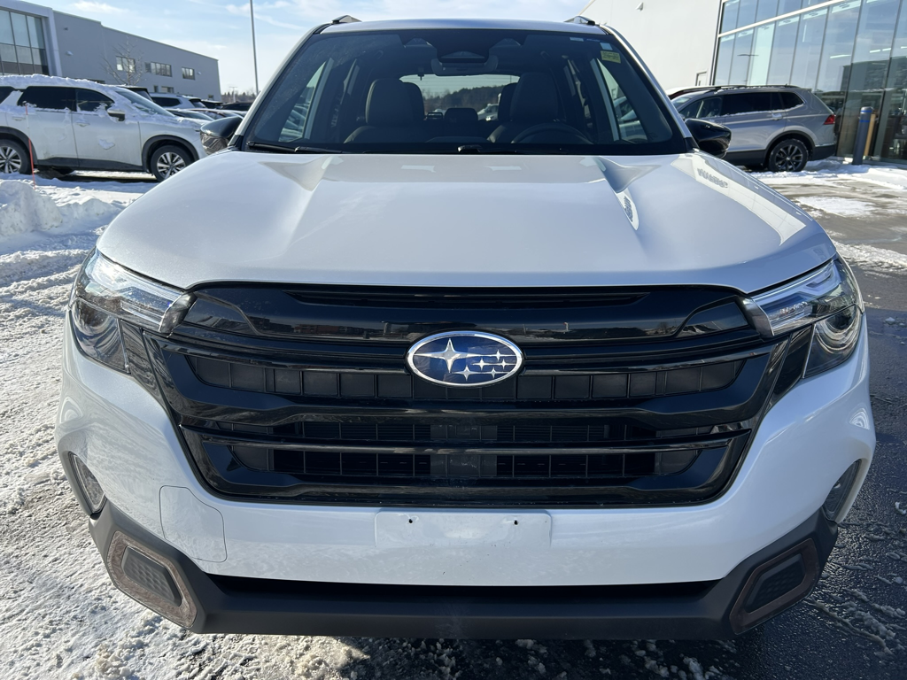 2025 Subaru Forester - Gallery image 2