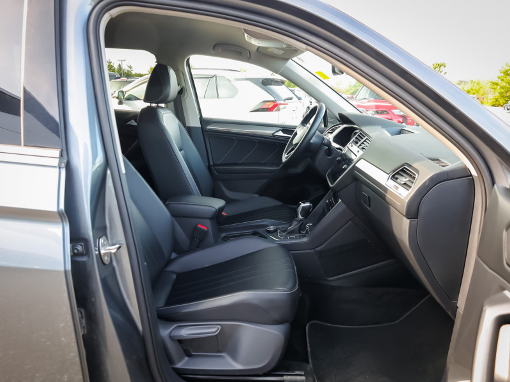 2024 Volkswagen Tiguan - Gallery image 14