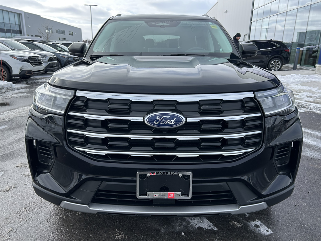 2025 Ford Explorer - Gallery image 2