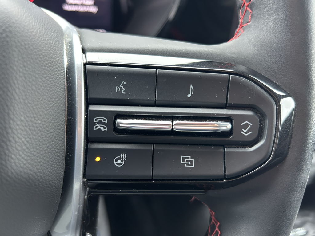 2024 Chevrolet Colorado - Gallery image 17