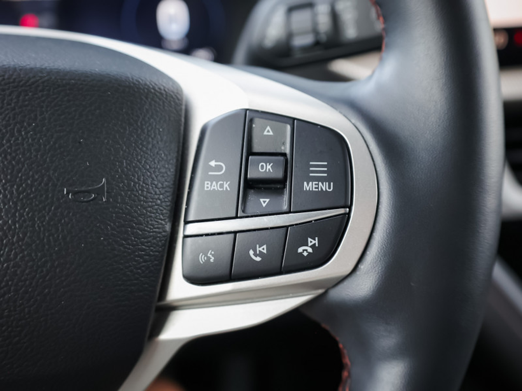 2025 Ford Explorer - Gallery image 21