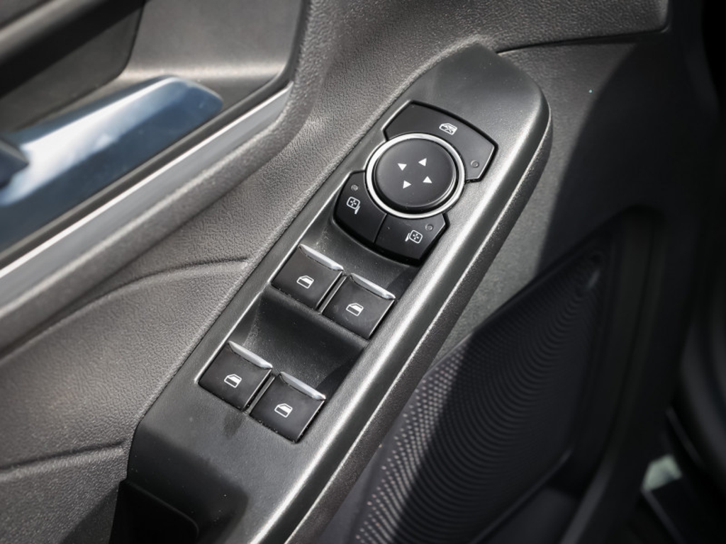 2023 Ford Escape - Gallery image 18