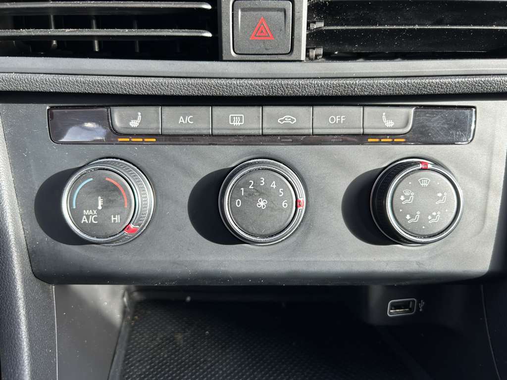 2019 Volkswagen Jetta - Gallery image 20