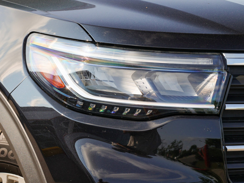 2025 Ford Explorer - Gallery image 9