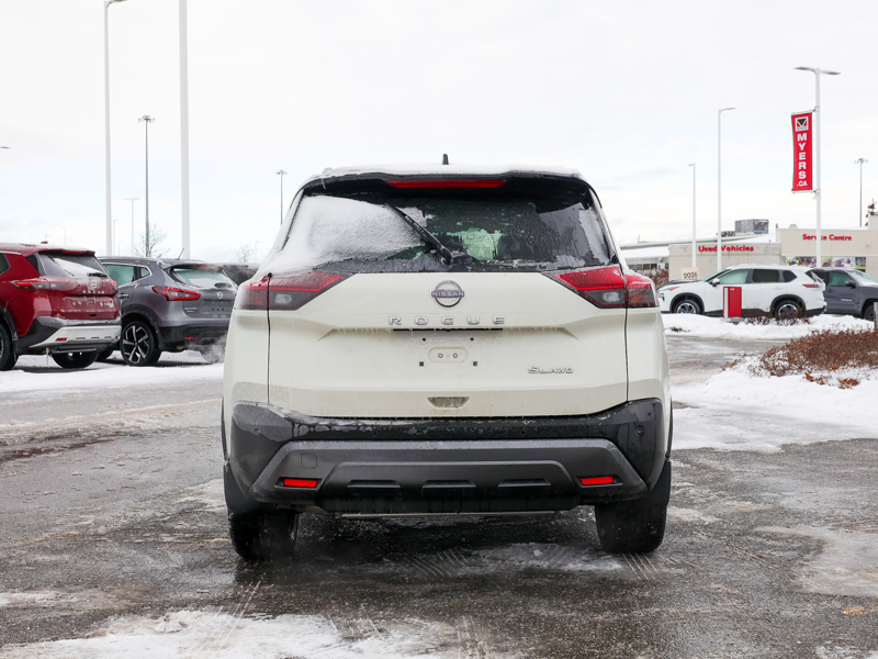 2023 Nissan Rogue - Gallery image 2