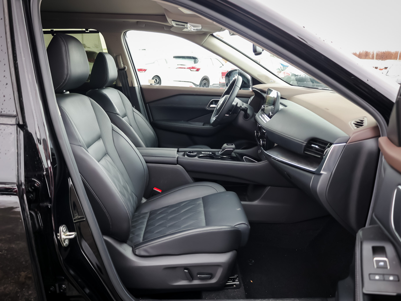 2023 Nissan Rogue - Gallery image 10