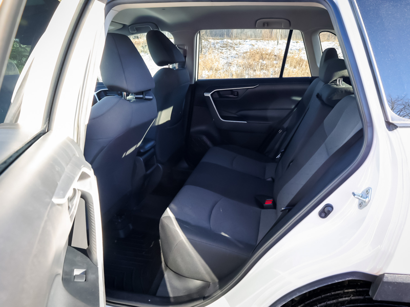 2021 Toyota RAV4 - Gallery image 8